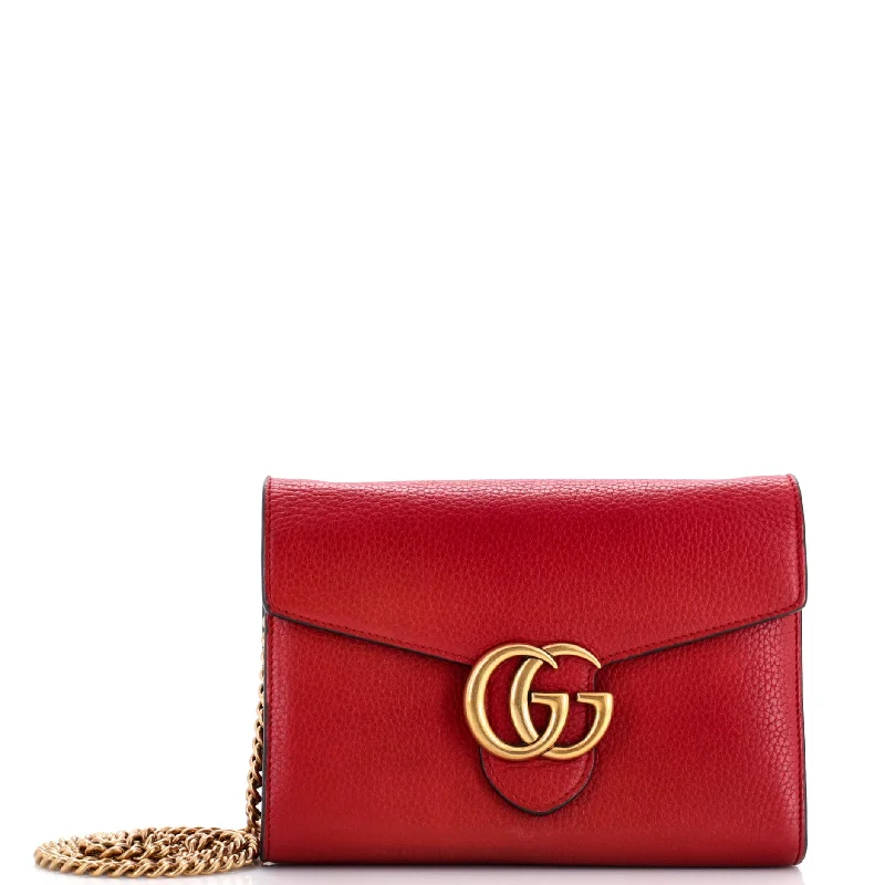 Women Gucci crossbody bags in a bold red colorGG Marmont Chain Wallet Leather Mini