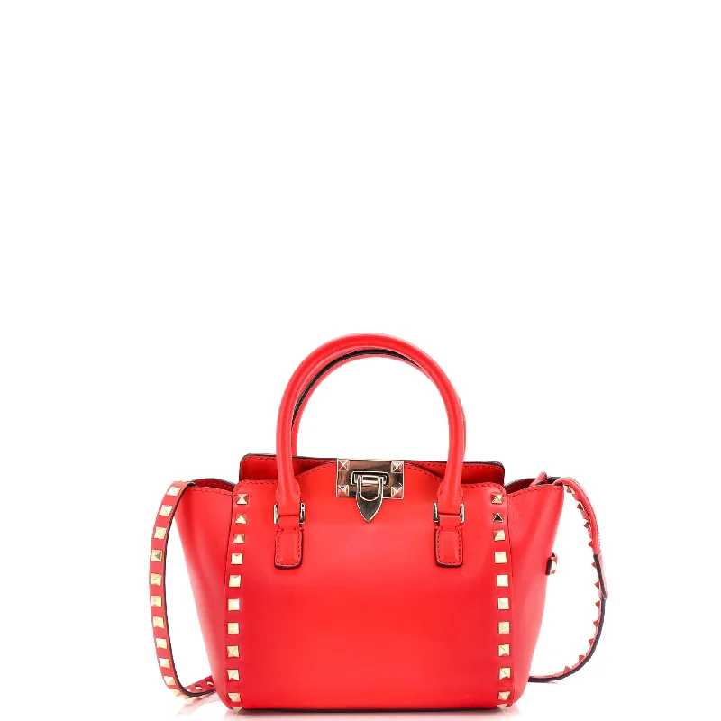 Stylish Christian Dior shoulder bags with a tassel - adorned zipperRockstud Tote Rigid Leather Mini