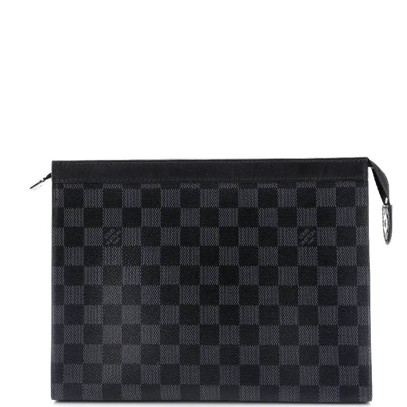 Ladies Louis Vuitton shoulder bags with a single - handle silhouettePochette Voyage Damier Graphite MM