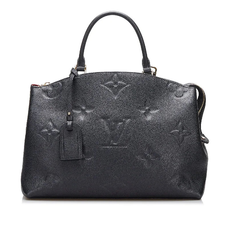 Louis Vuitton Twist bags with a crystal - embellished LV - turnlockBlack Louis Vuitton Monogram Empreinte Giant Palais Satchel