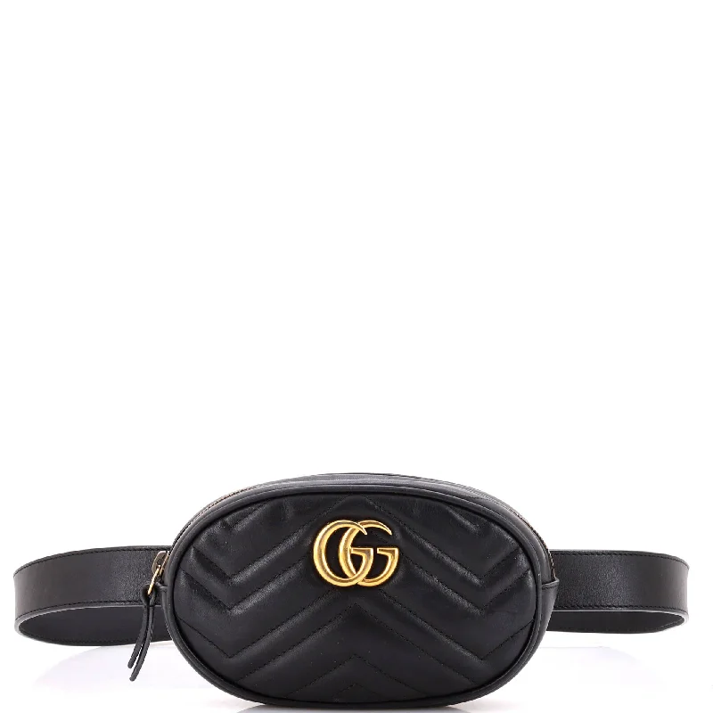 Women Gucci bags with a front - flap pocket for quick - access itemsGG Marmont Belt Bag Matelasse Leather