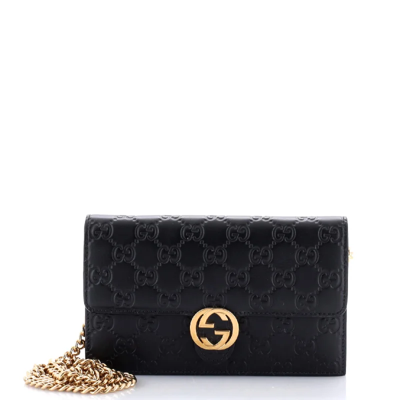 Ladies Gucci shoulder bags with a magnetic - closure flapIcon Wallet on Chain Guccissima Leather