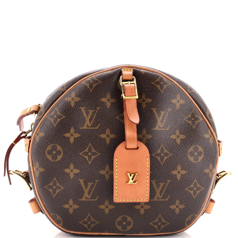 Ladies Louis Vuitton Petite Malle bags with a star - shaped charm for cutenessBoite Chapeau Souple Bag Monogram Canvas MM