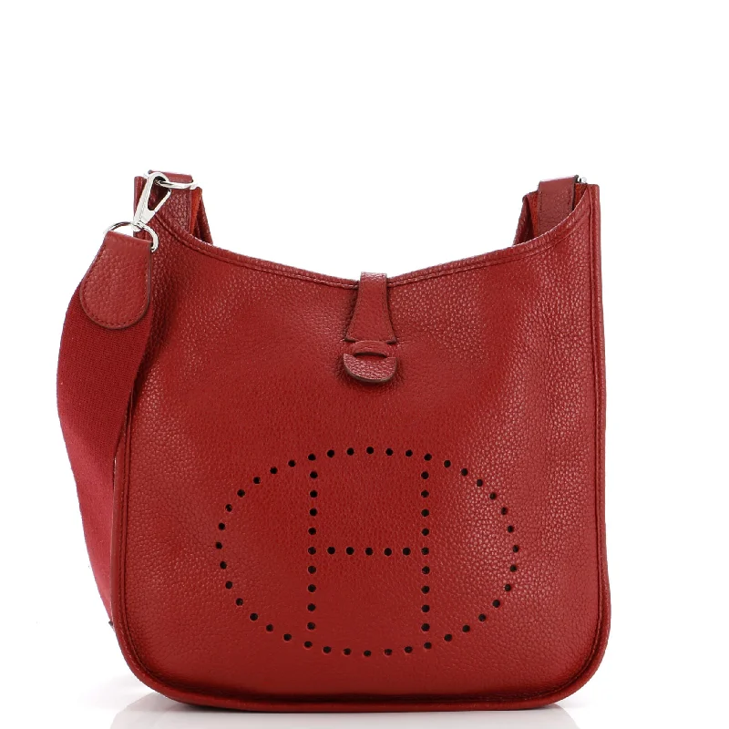 Fashion - forward Christian Dior tote bags for the modern womanEvelyne Bag Gen III Clemence PM