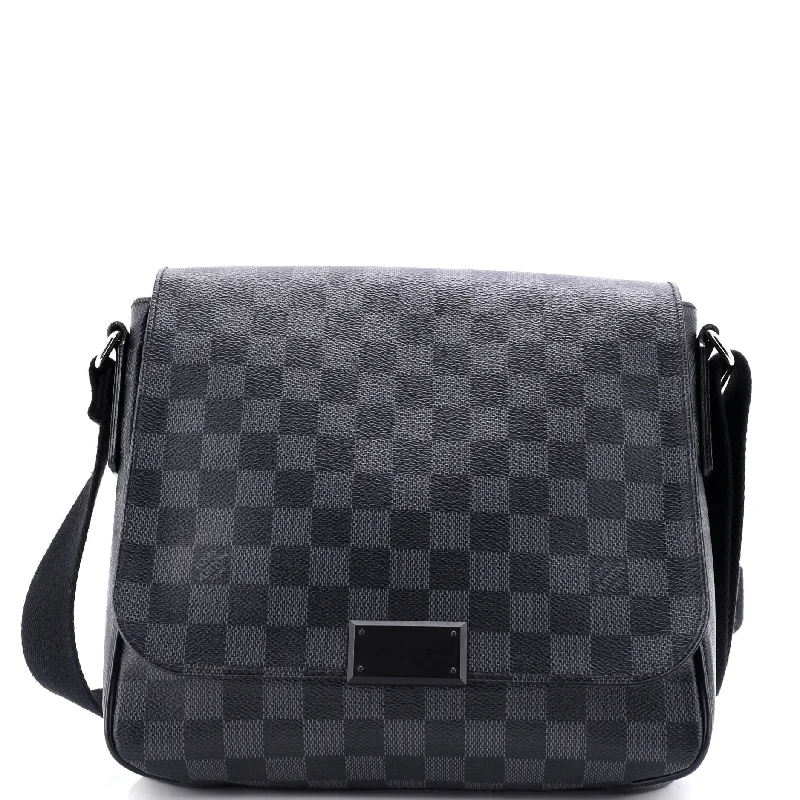 Louis Vuitton bags with a front - flap pocket for quick - access itemsDistrict Messenger Bag Damier Graphite PM