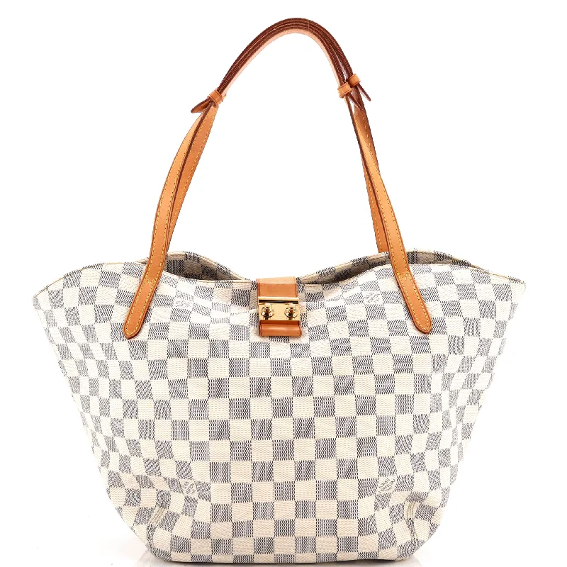 Louis Vuitton tote bags with a water - resistant coating for outdoor useSalina Handbag Damier GM