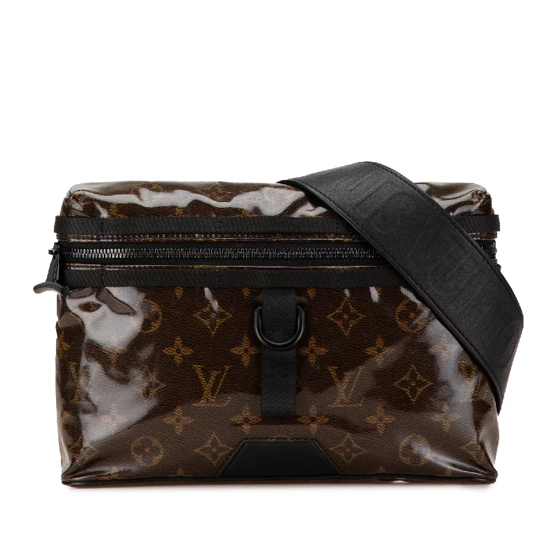 Louis Vuitton handbags with a patent - leather finish for a shiny lookBrown Louis Vuitton Monogram Glaze Messenger PM Crossbody Bag