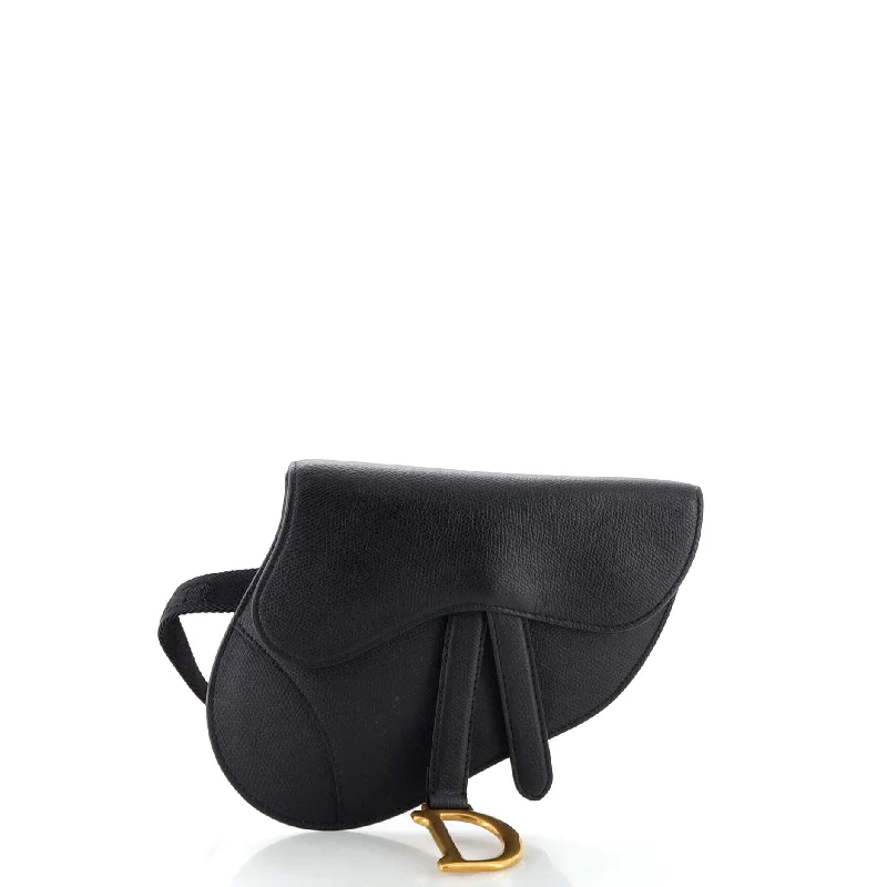 Stylish Christian Dior shoulder bags with a tassel - adorned zipperSaddle Belt Bag Leather