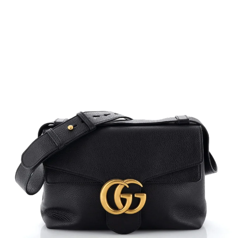 Ladies Gucci shoulder bags with a magnetic - closure flapGG Marmont Shoulder Bag Leather Small