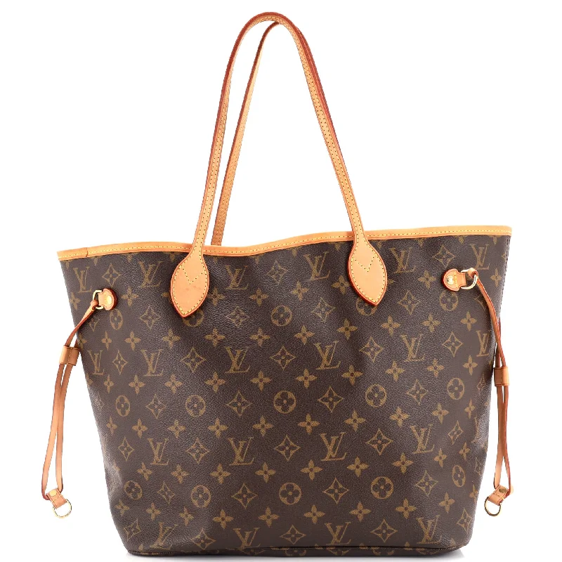 Ladies Louis Vuitton Capucines bags with a detachable shoulder strapNeverfull Tote Monogram Canvas MM