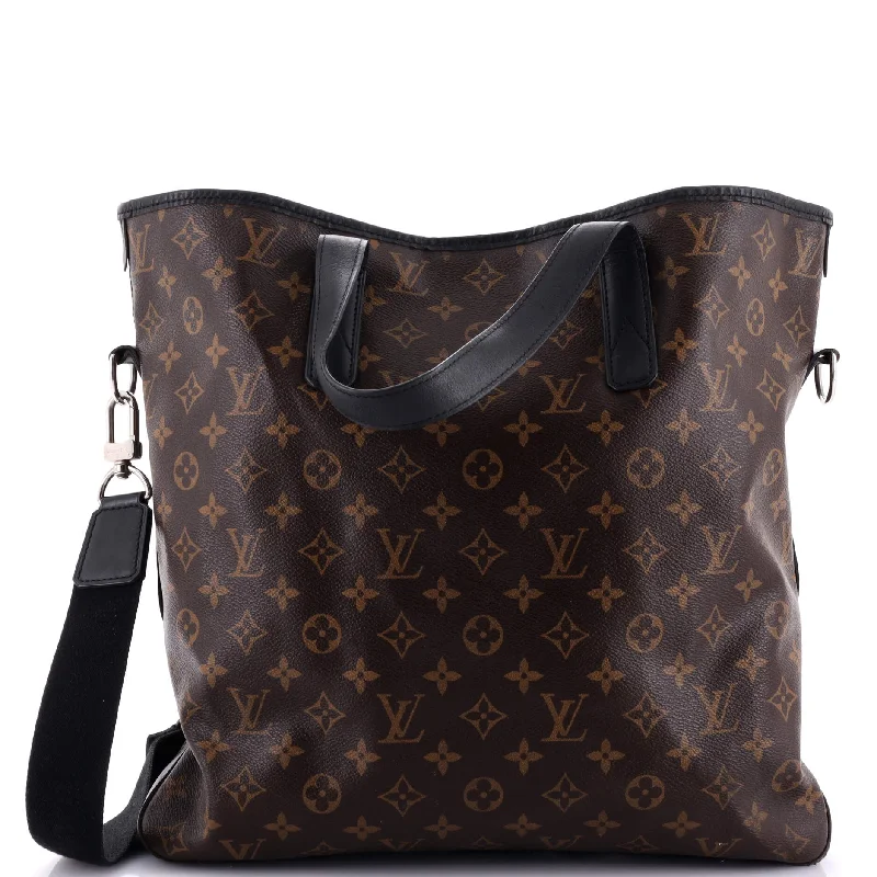 Louis Vuitton bags with a front - flap pocket for quick - access itemsDavis Handbag Macassar Monogram Canvas