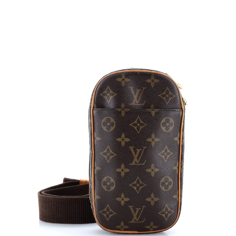 Small - sized Louis Vuitton Pochette Metis bags for a compact carryPochette Gange Monogram Canvas