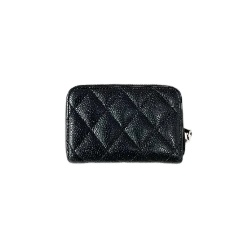 Chanel bags as wedding day accessoriesChanel Zipped Coin Purse Caviar Black