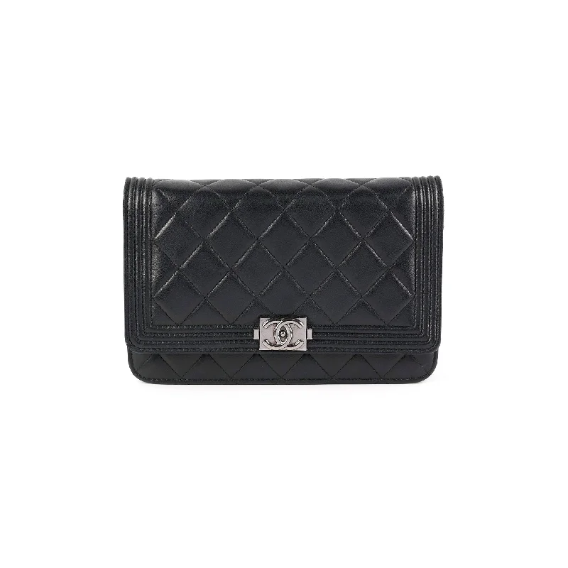 Chanel bags as wedding day accessoriesChanel Boy Wallet On Chain WOC Lambskin Black