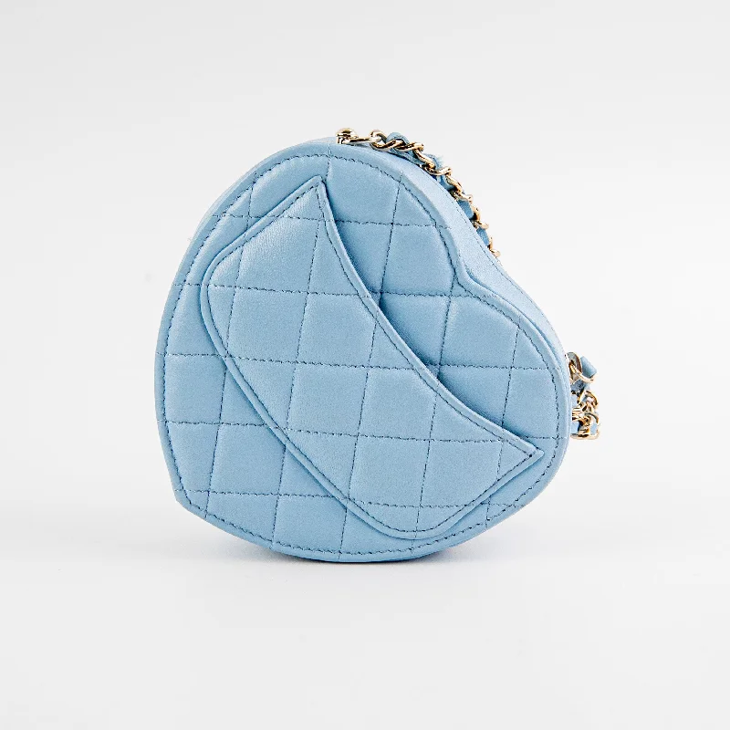 Chanel classicChanel Heart Bag Mini Blue