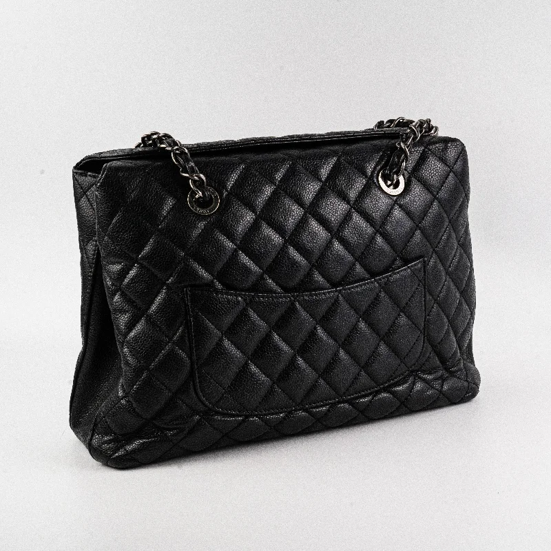 Chanel bags with chain and leather strap combinationsChanel Caviar Shoulder Tote Bag Black