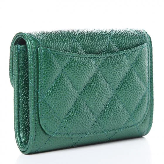 Chanel bags perfect for everyday elegChanel Boy Small Flap Wallet Green