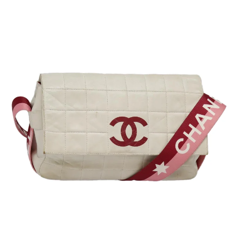 Chanel bags with chain and leather strap combinationsCHANEL Choco Bar Shoulder Bag Leather White Gold pink CC  bs18354