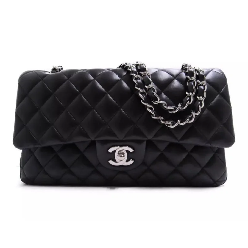 Chanel bags with chain and leather strap combinationsChanel Classic Medium Flap Bag Black