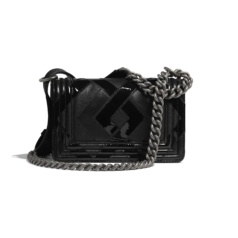 Chanel bags with modern touchesChanel Le Boy Wallet On Chain – WOC Black Chevron Lambskin