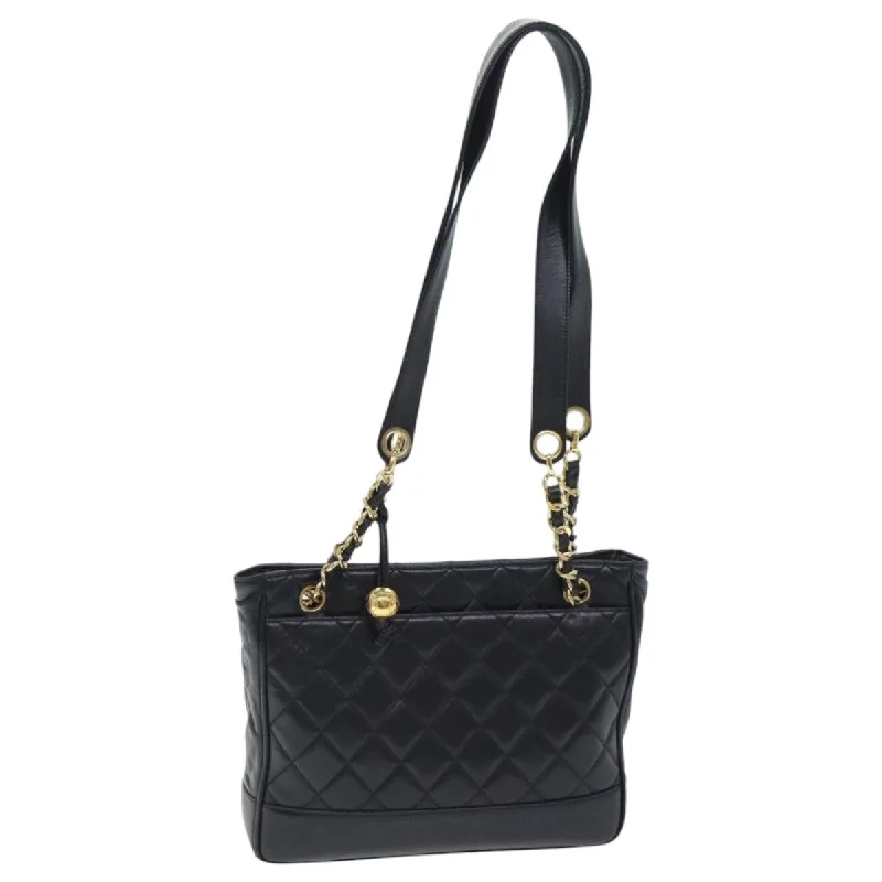 Chanel bags with leather and tweed combinationsCHANEL Matelasse Chain Shoulder Bag Leather Gold Black CC  93571