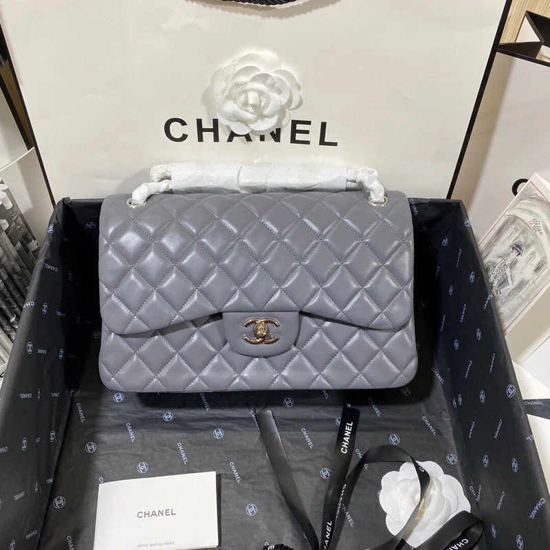 Chanel bags with modern touchesWF - Chanel Bags - 3943