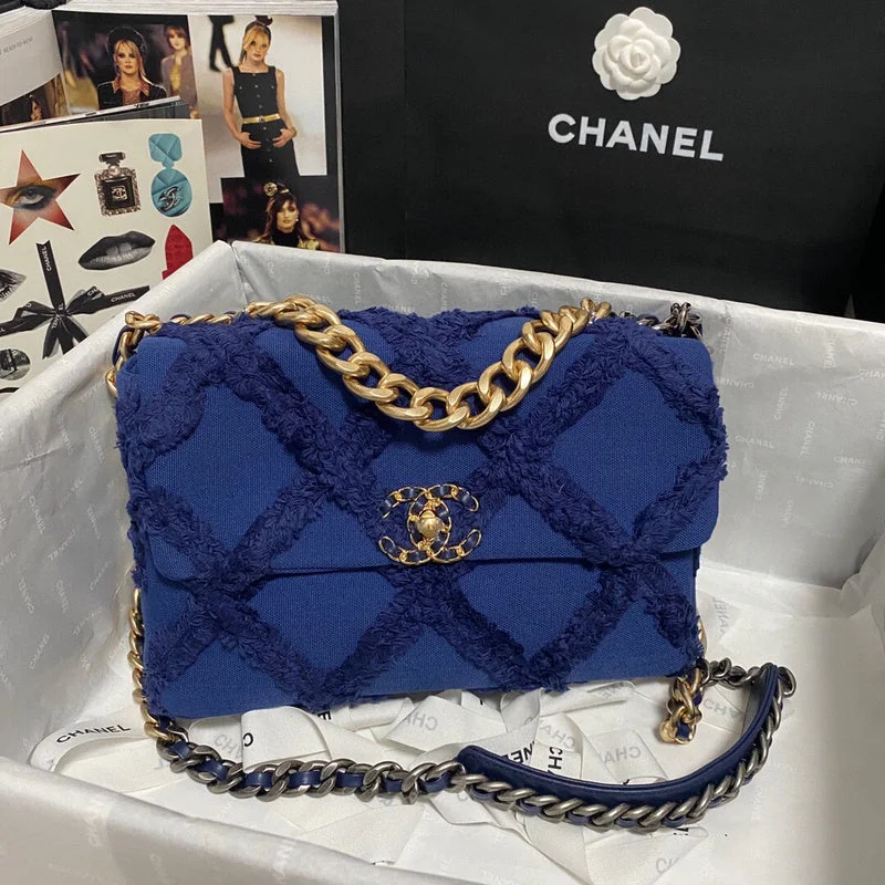 Chanel bags with iconic stitching detailsWF - Chanel Bags - 4064